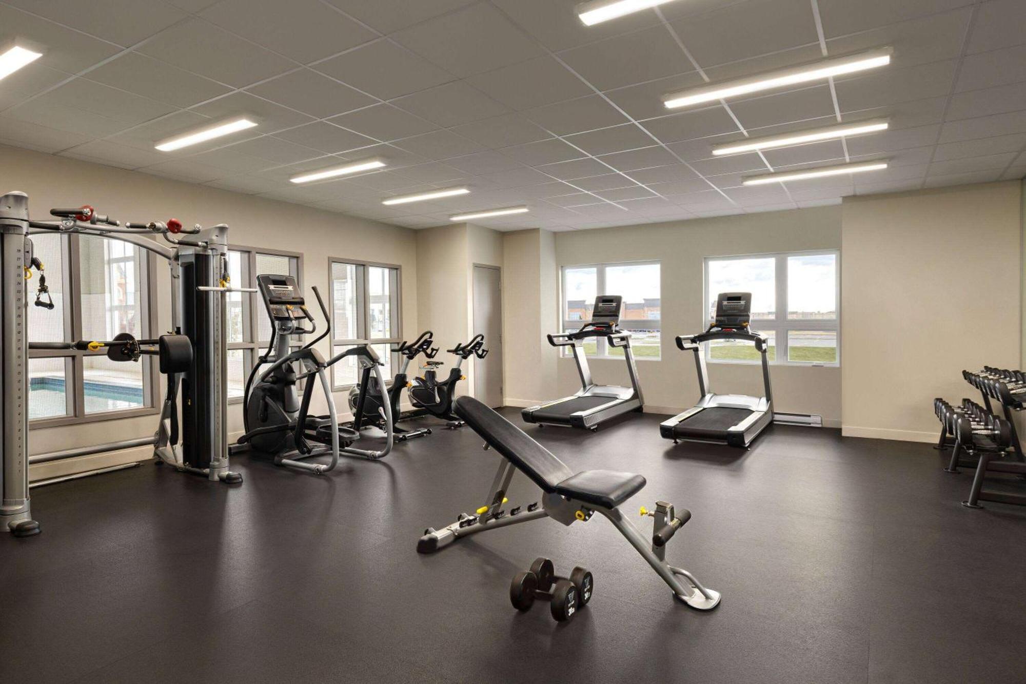 Microtel Inn & Suites By Wyndham Boisbriand Sainte-Thérèse-de-Blainville Εξωτερικό φωτογραφία