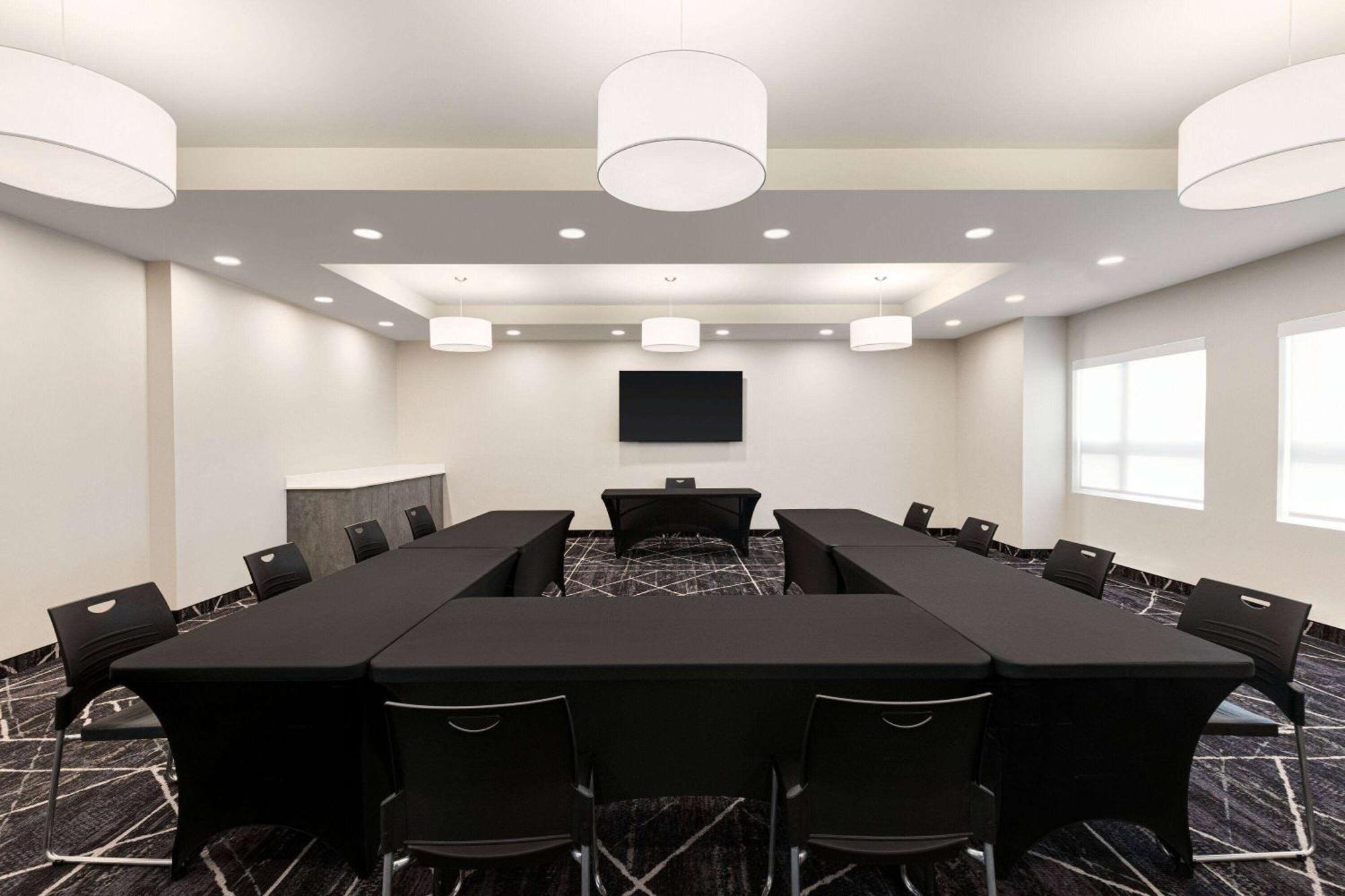 Microtel Inn & Suites By Wyndham Boisbriand Sainte-Thérèse-de-Blainville Εξωτερικό φωτογραφία